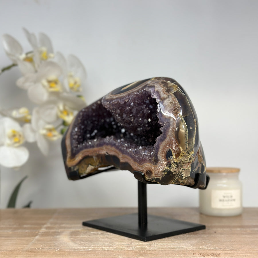 Unique Large Natrual Jasper &amp; Amrthyst Geode - MWS1406