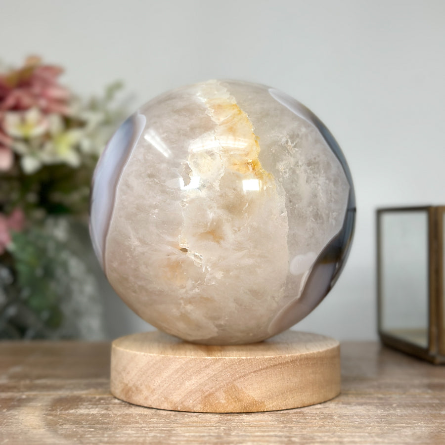 Premium Agate &amp; Quartz Sphere for Spiritual Healing and Positive Energy Flow