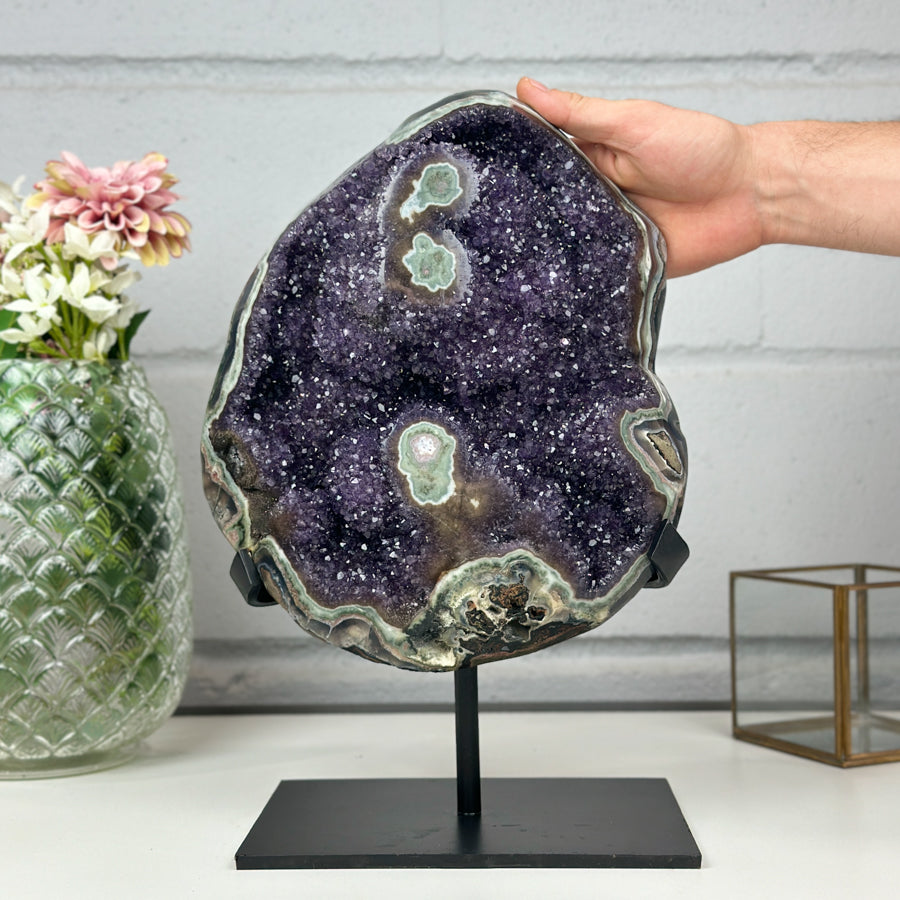 Outstaning Natural Amethyst Stone Geode - AWS0705