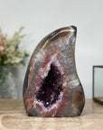 Amethyst, Quartz & Agate Stone Flame with Beatiful Red Banding - FST0119