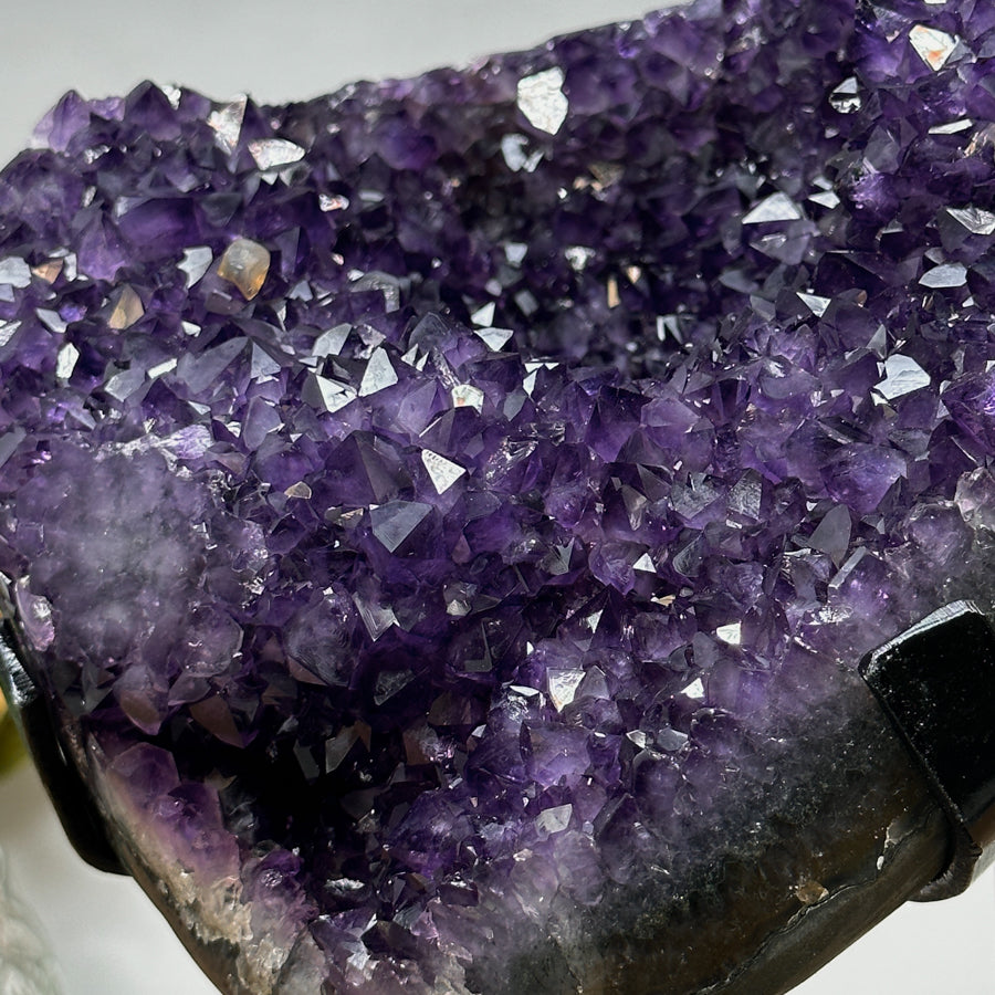 Stunning Large Amethyst Crystal Geode, Perfect for Home Decor - MWS0987