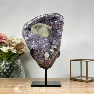 Unique Amethyst & Calcite Mineral Specimen, Ideal for Gemstone Enthusiasts - MWS1002