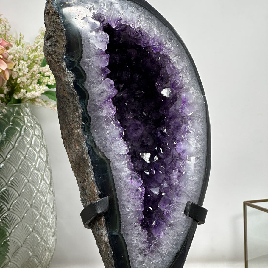 Natural Large Amethyst &amp; Agate Geode – Perfect for Meditation or Home Decor - MWS0902