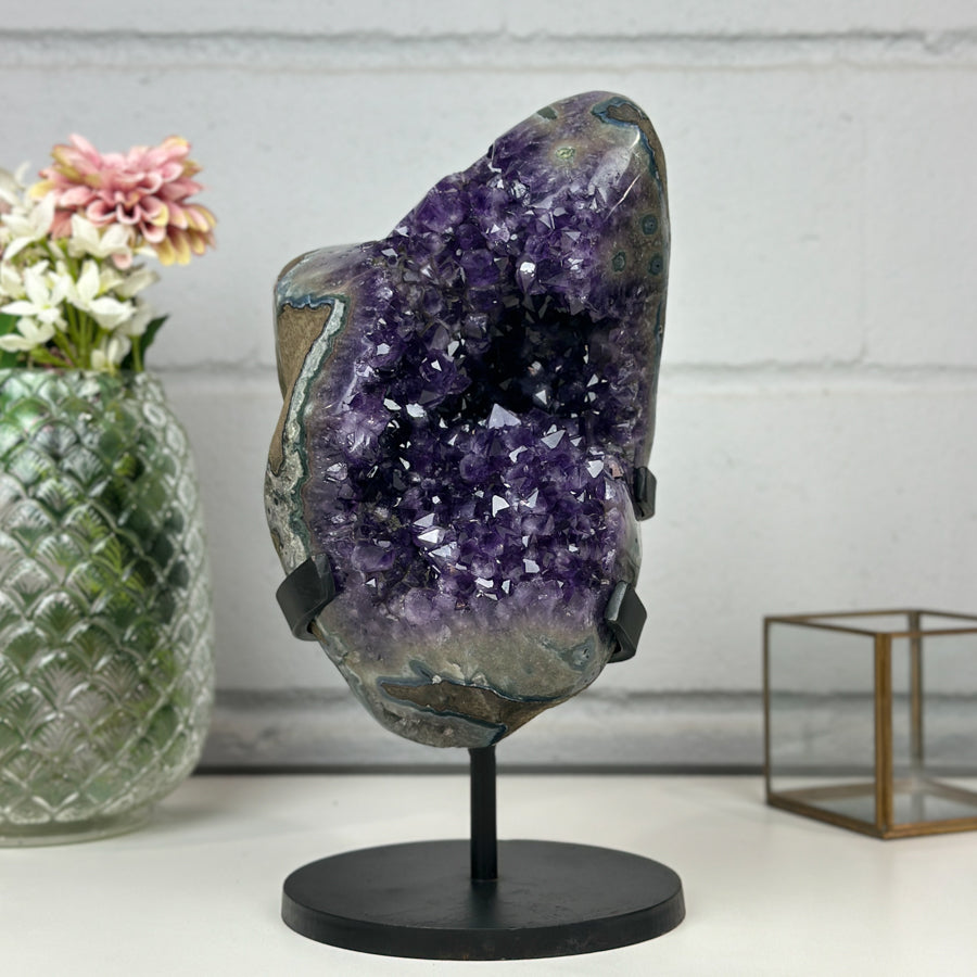 Huge Natural Amethyst Stone Geode with big and Shinny Crystals - AWS0702