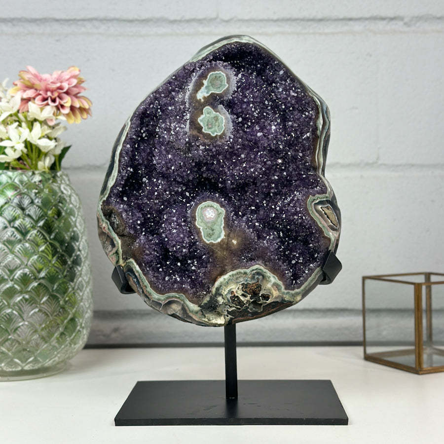 Outstaning Natural Amethyst Stone Geode - AWS0705