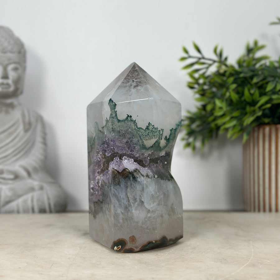 Natural Quartz Tower, Handmade Polished, Worldwide Shipping, Crystal Shop, Online Shopping, Uruguay Minerals 