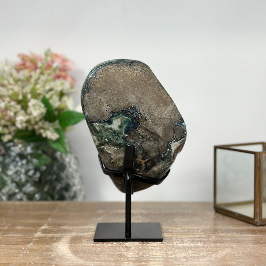 Jasper &amp; Quartz Crystal Specimen - Elegant Bookshelf Highlight - MWS0784