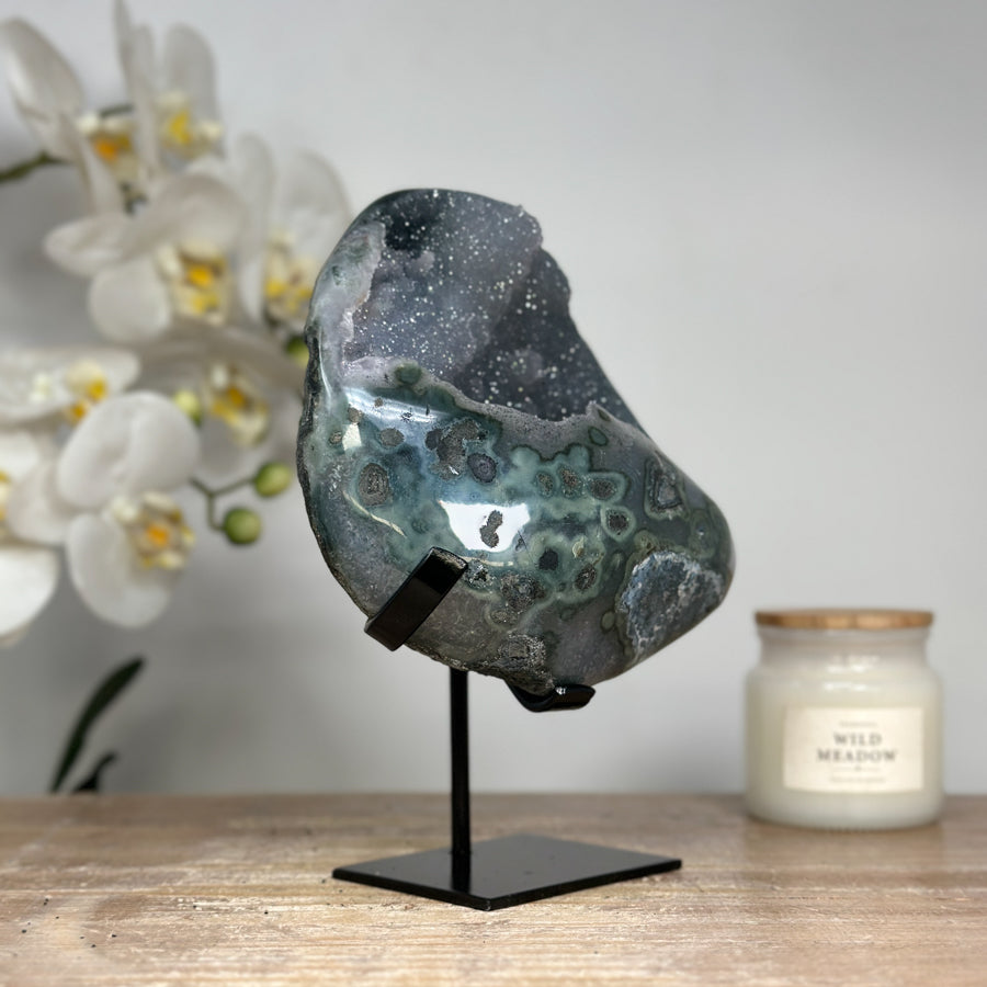 Beautiful Grey Tone Sugar Druzy Geode - MWS1692