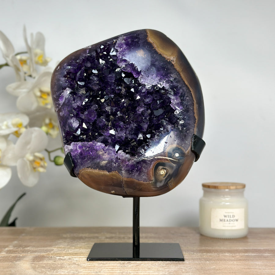 Outstanding Natural Amethyst Geode with agate Shell - MWS1735