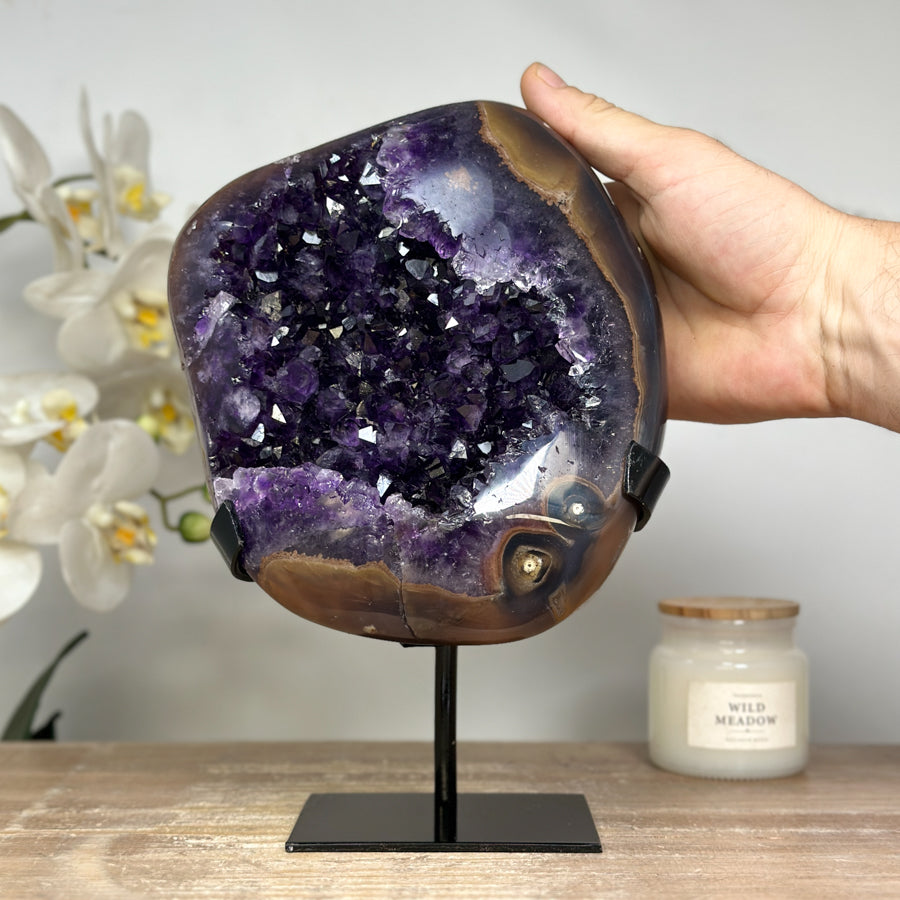 Outstanding Natural Amethyst Geode with agate Shell - MWS1735