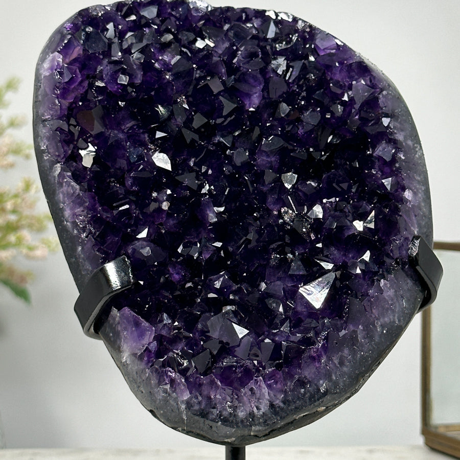 Premium Grade Natural Amethyst Crystal Cluster: A Stunning Display Piece - MWS0842