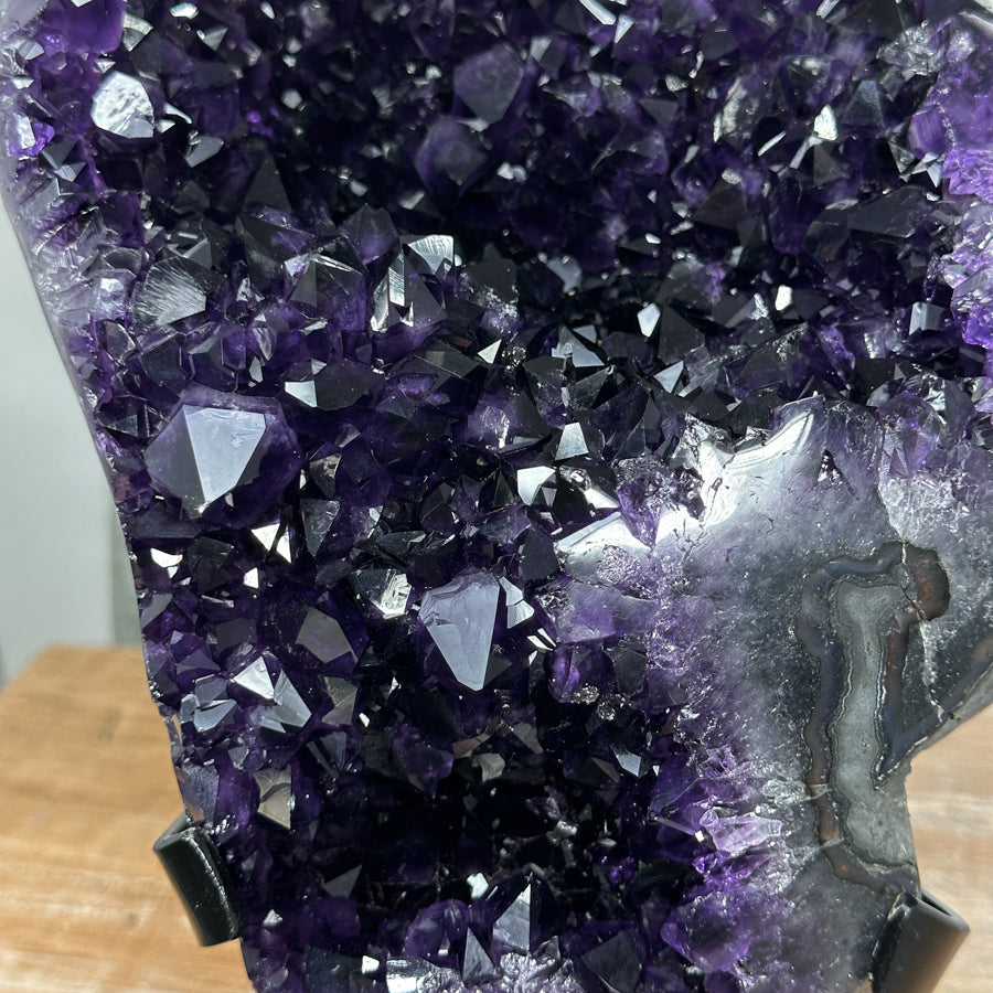 Top Quality Natural Uruguayan Amethyst Specimen, Perfect for Your Yoga and Meditation Space - MWS0975