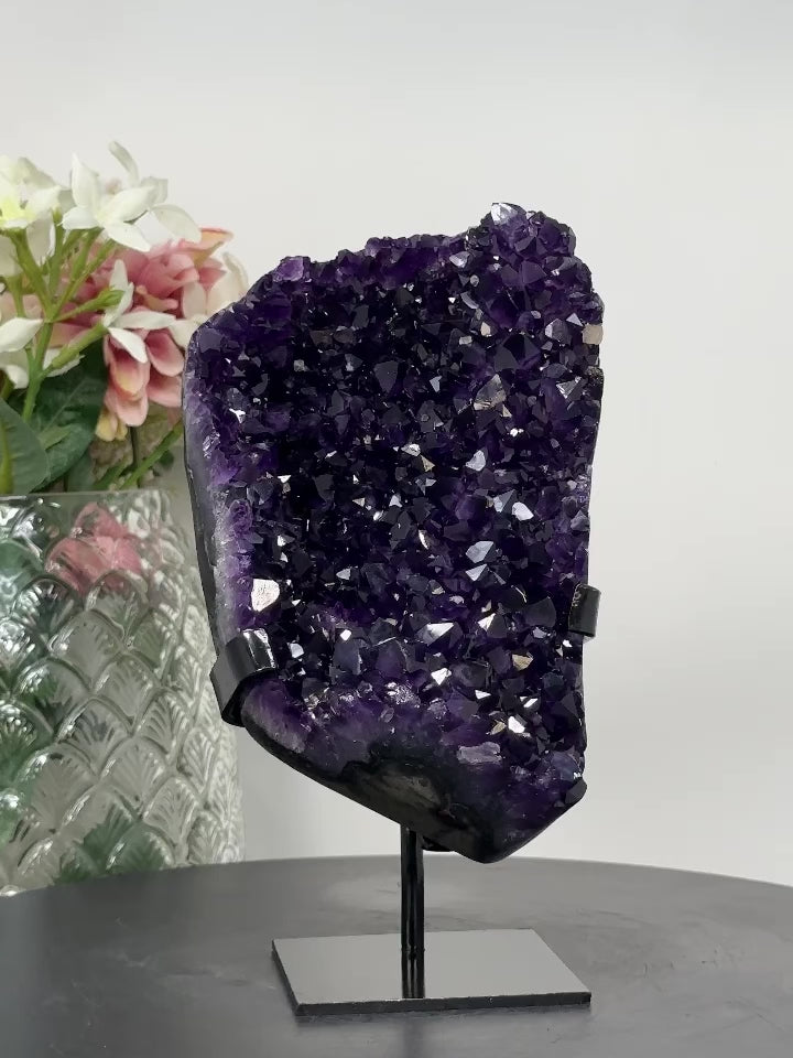 A+ Grade Uruguayan Amethyst Specimen: A Premium Quality Crystal for Display or Collection - MWS0862
