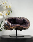 Unique Large Natrual Jasper & Amrthyst Geode - MWS1406