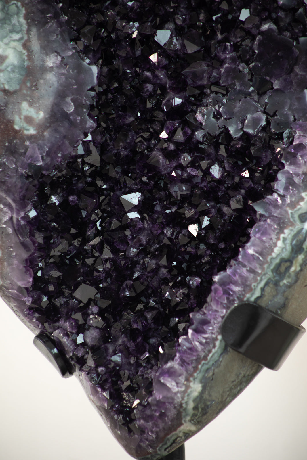 XXL Premium Quality Natural Amethyst &amp; Jasper Specimen - AWS1451