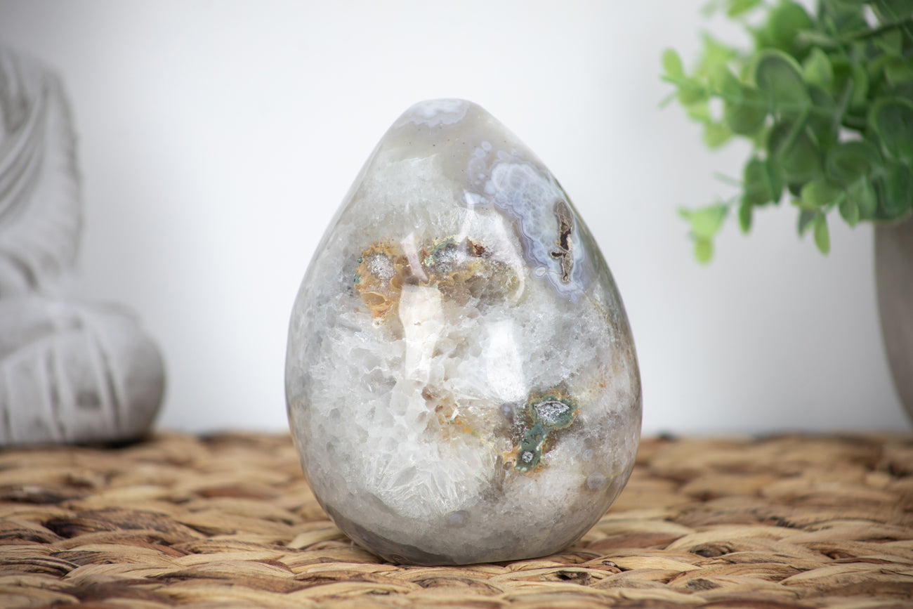 Beautiful Natural Stone Egg Carving - STE0049