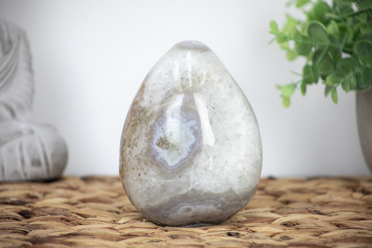 Beautiful Natural Stone Egg Carving - STE0049