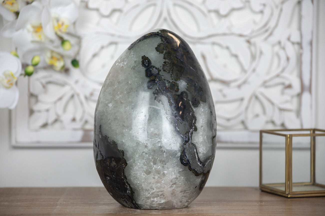 Stunning Huge Amethyst &amp; Quartz Stone Egg Geode - STE0021